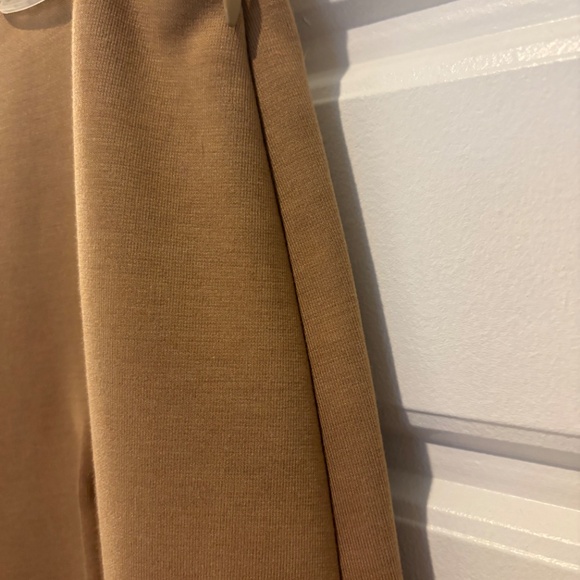 Everlane Dream Trouser - Picture 2 of 5